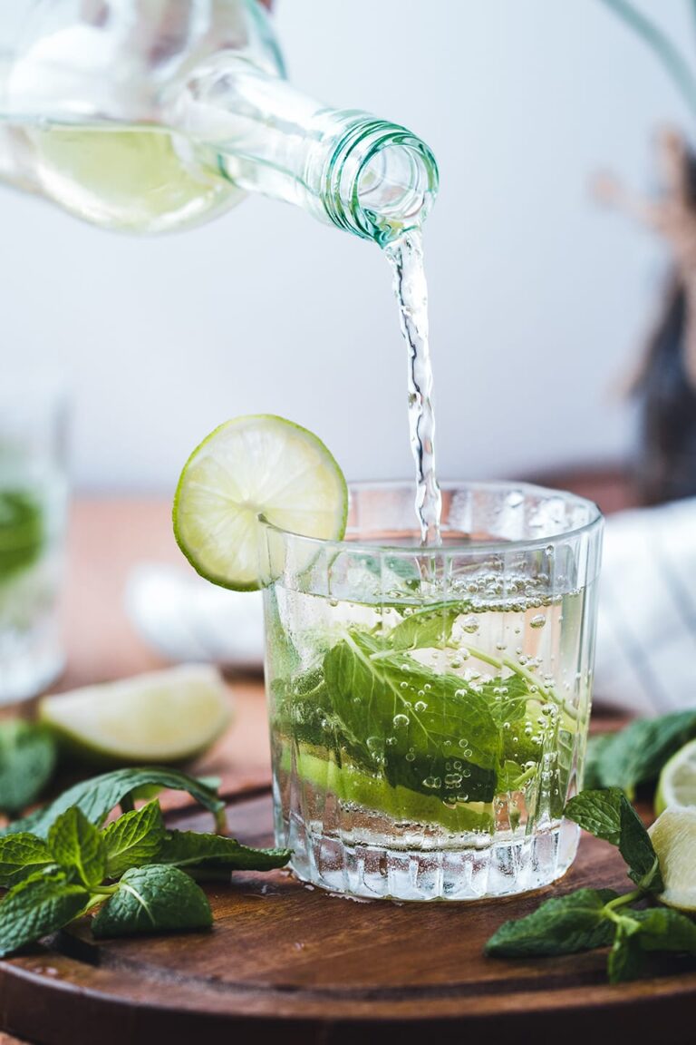 Drink-Gin-960x1440